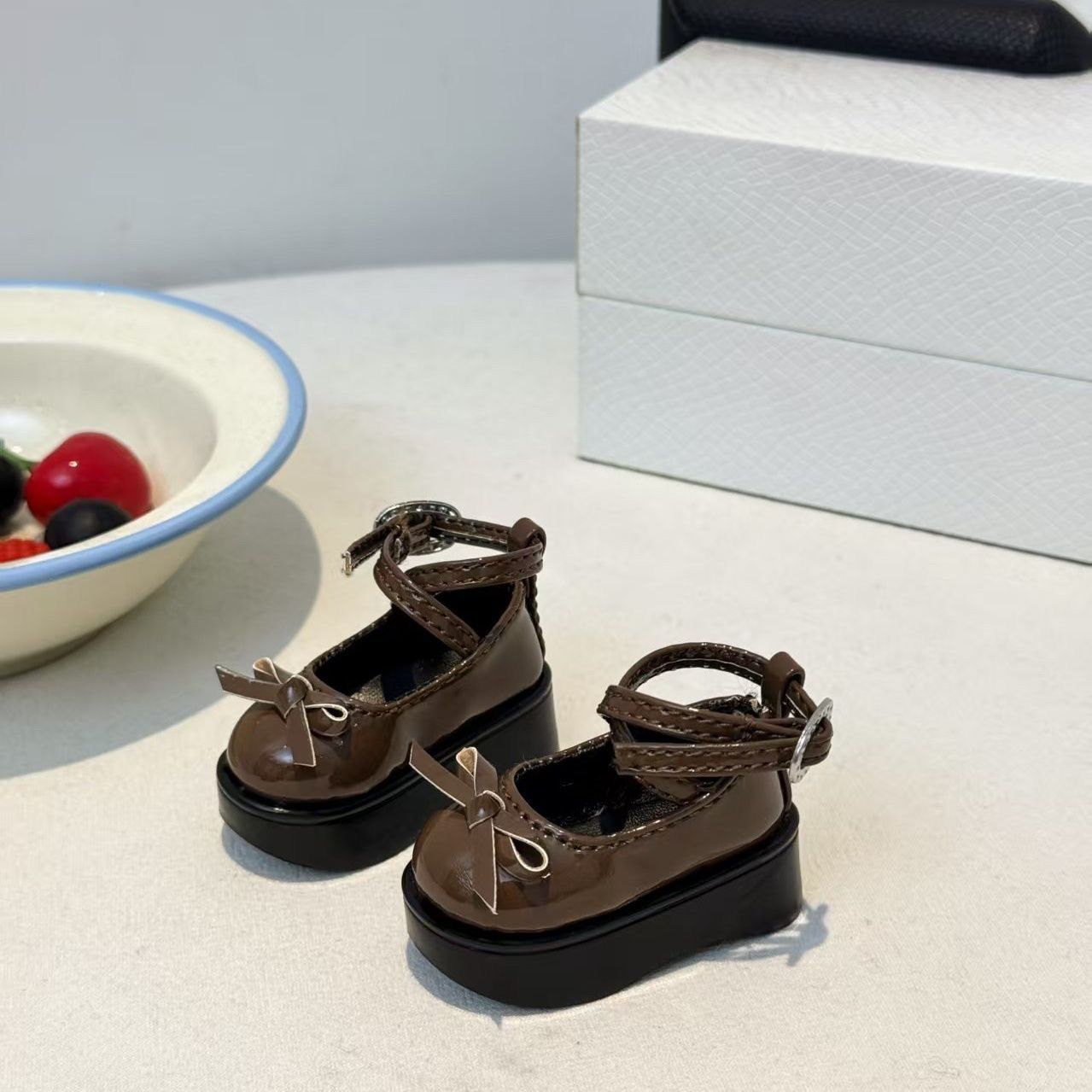 Vintage Collectible And Vintage Dolls - Sepatu Boneka Platform Cokelat Kopi, Kulit