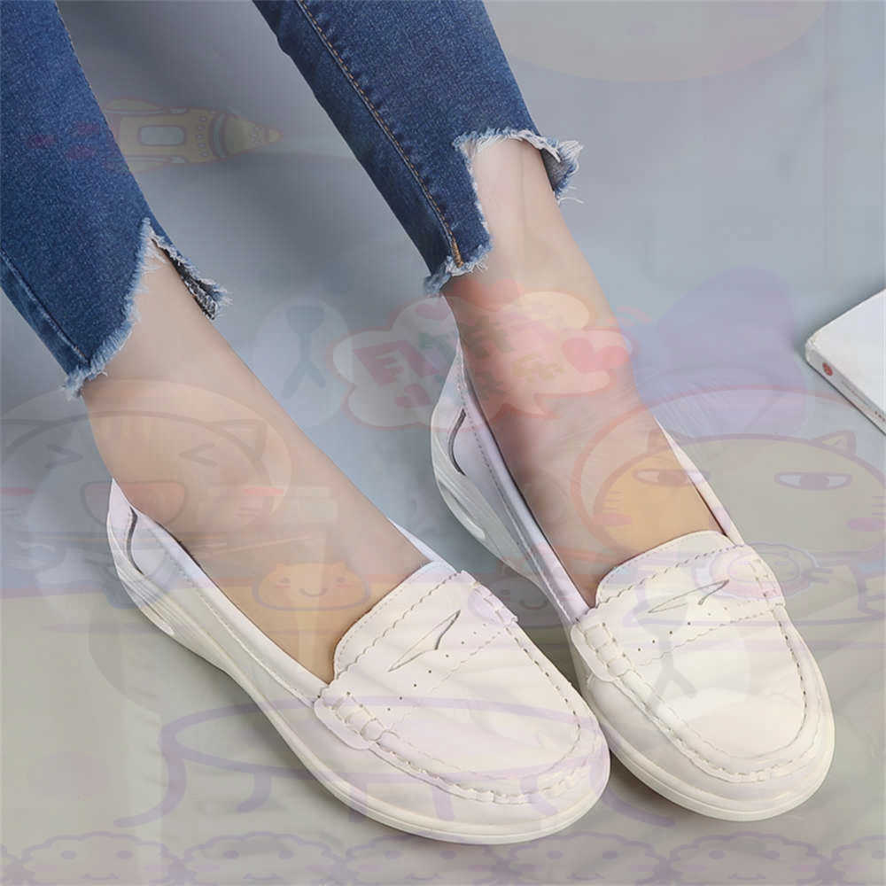 Most Collectible Vintage Items - Sepatu Ukuran Besar Wanita Slip-On Lembut