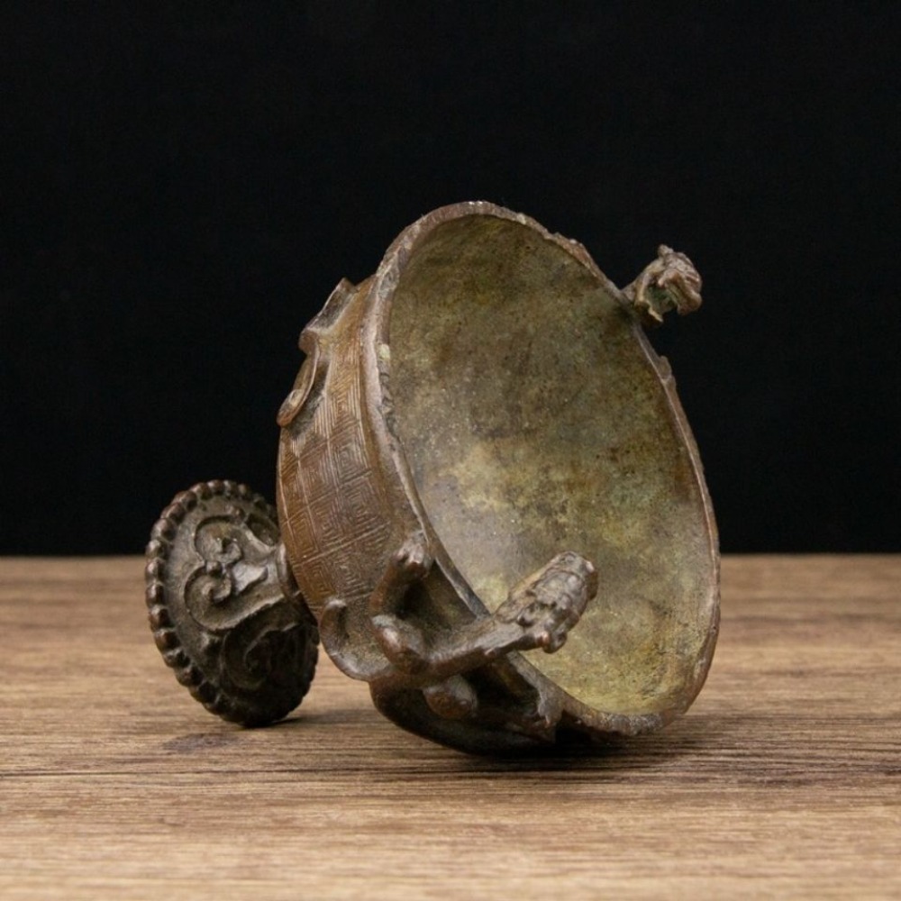 Ornamen Cangkir Bergaya Antik  - Vintage Collectible Ornaments ulasan dan harga