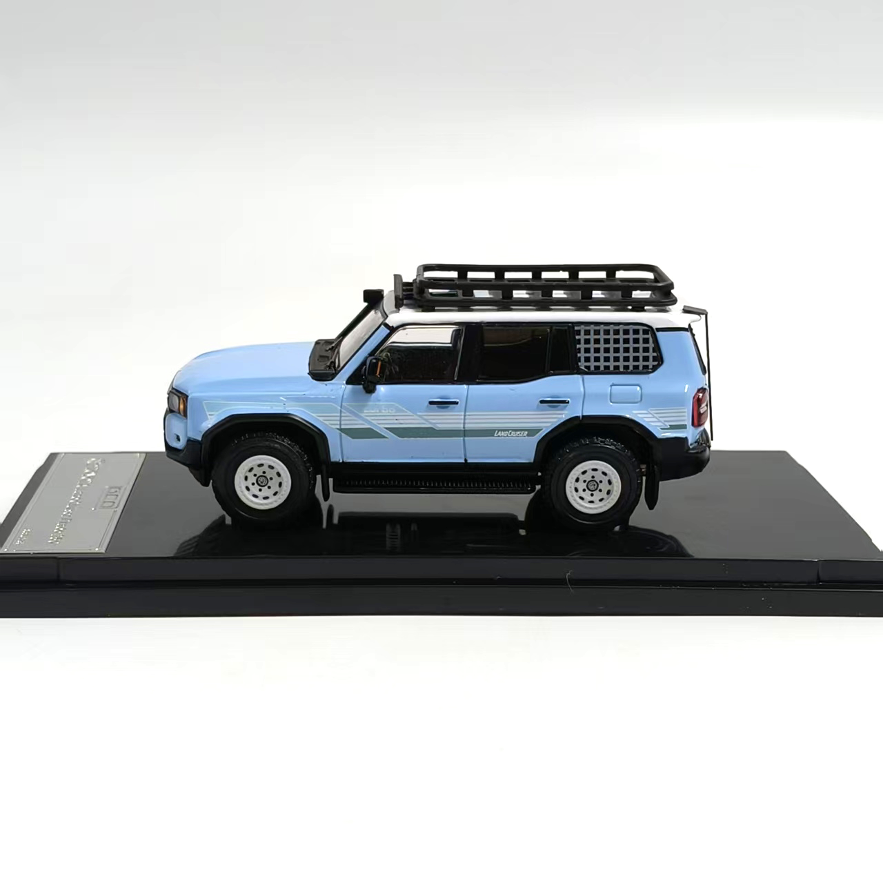 Model Mobil Diecast DCM Skala  - Vintage Collectibles Toys ulasan dan harga