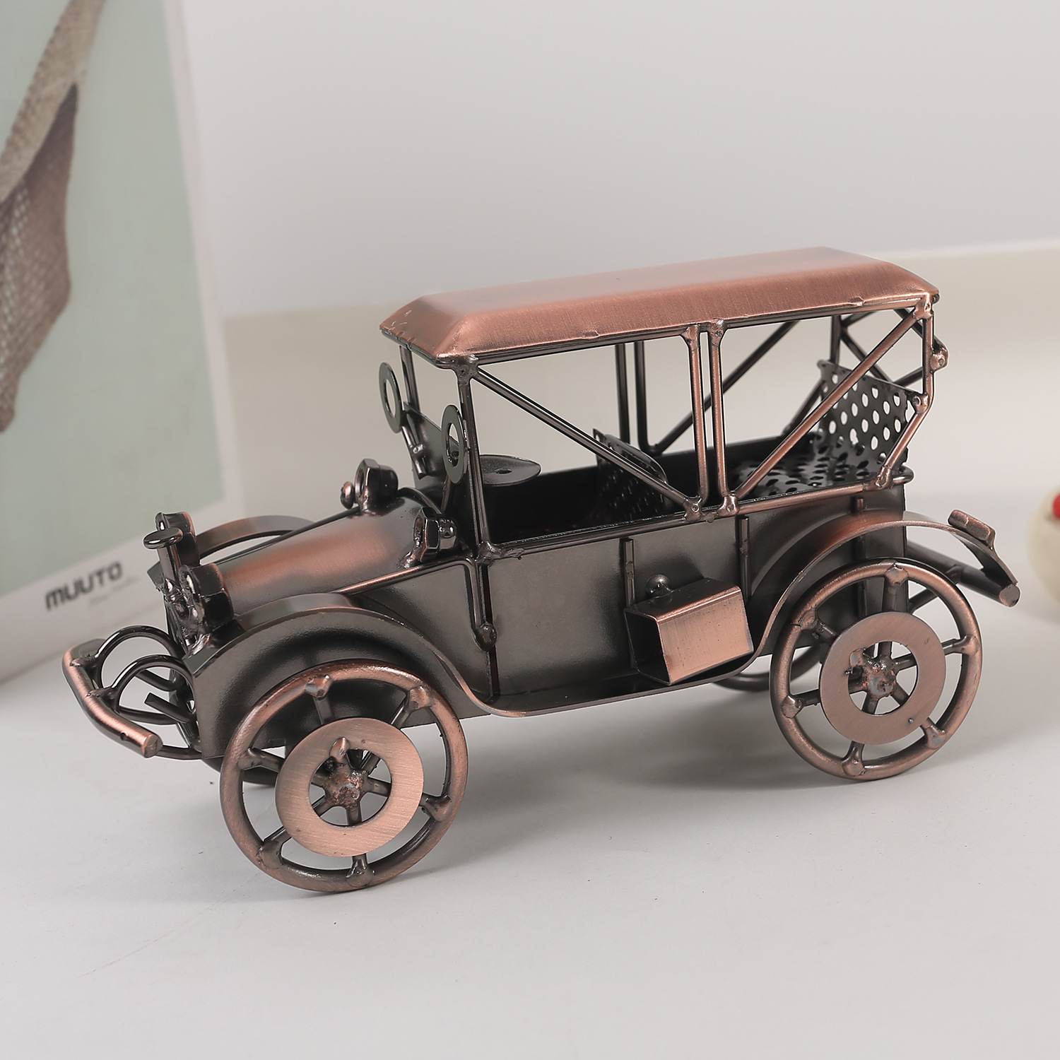 Ornamen Model Mobil Kuno Gaya  - Vintage Collectibles Toys ulasan dan harga